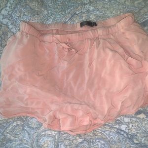 Flowy pink shorts